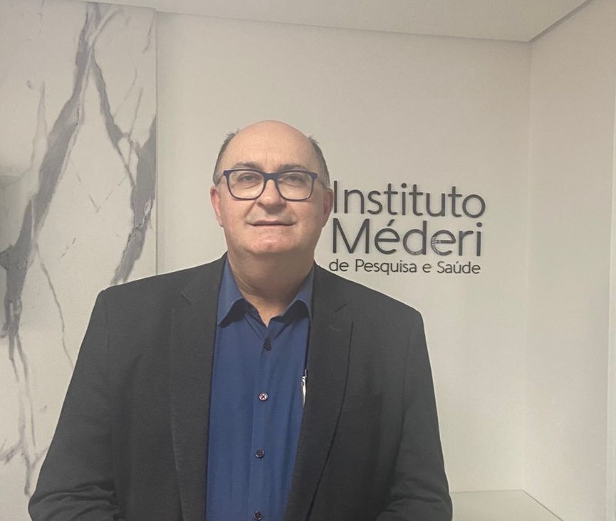 Foto do Dr. Julio Stobbe